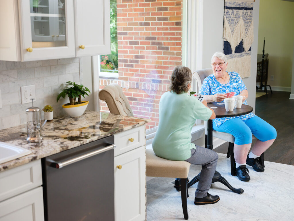 5 Advantages of Home Care for Older Adults, Those with Disabilities, and Those Recovering from Illness or Surgery